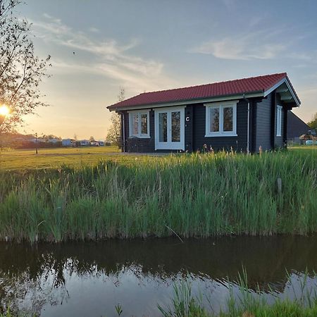 Vakantiehuisje Vlakbij Leeuwarden, Swichumer Pleats Luaran gambar