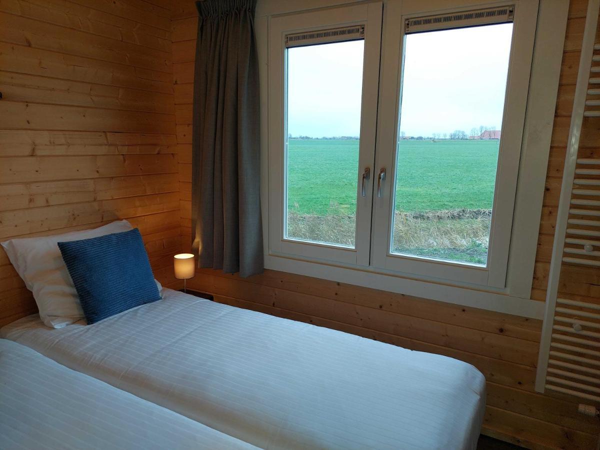 Vakantiehuisje Vlakbij Leeuwarden, Swichumer Pleats Luaran gambar